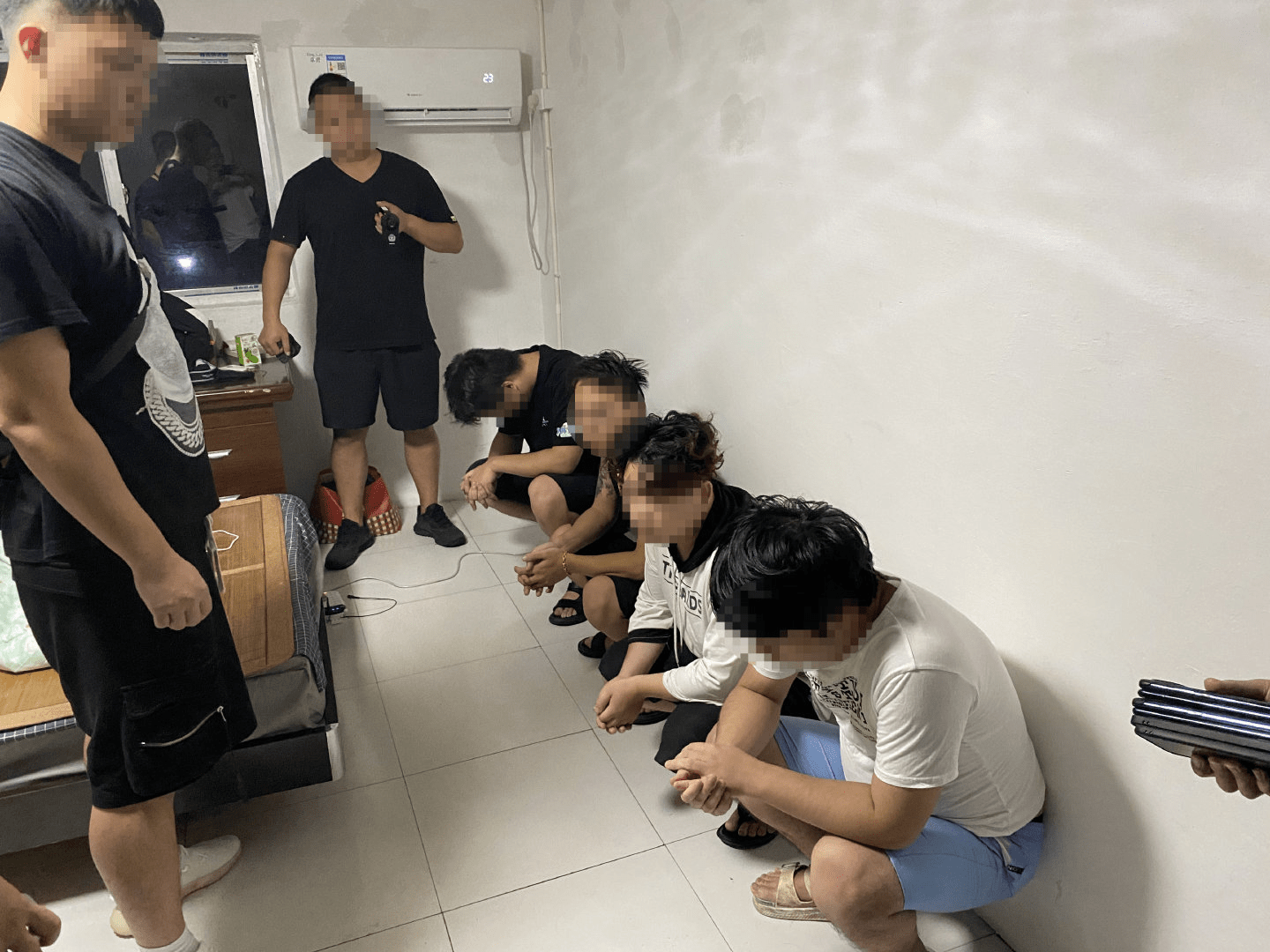 澳门王中王100的资料论坛,澳门王中王100的资料论坛与犯罪问题探讨