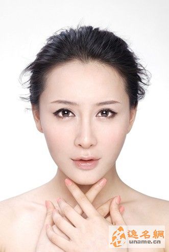 香港白小香港白小相资料,香港白小，一位闪耀新星的多面相资料