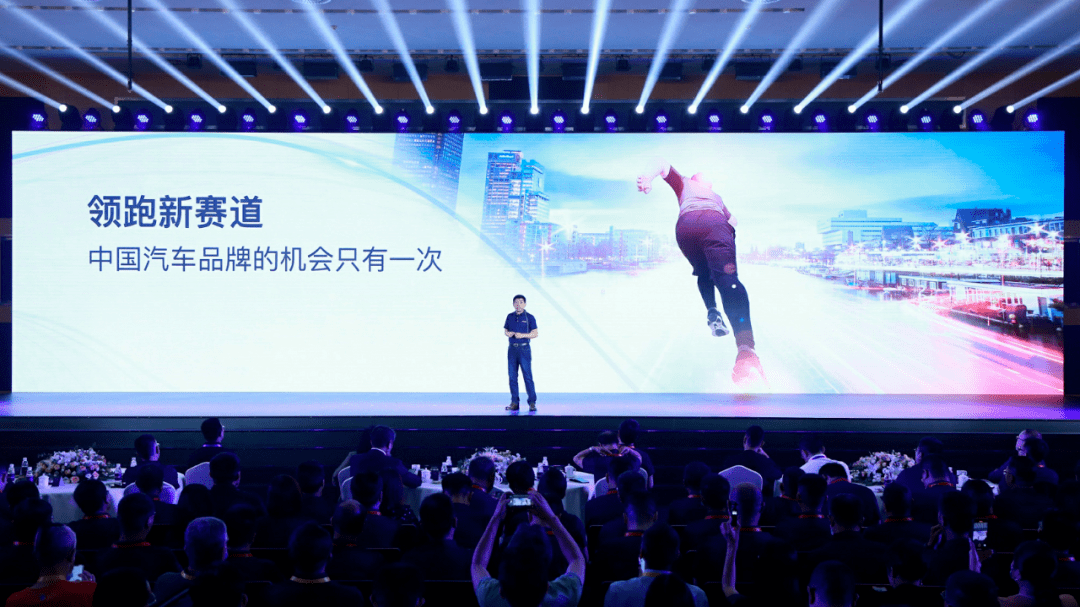 2025新澳门开好彩,新澳门开好彩，展望未来的繁荣与机遇