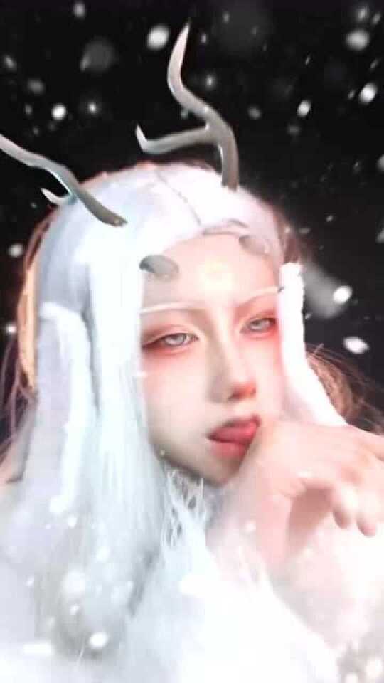 白小姐正版四不像最新版本,白小姐正版四不像最新版本，探索神秘的游戏世界