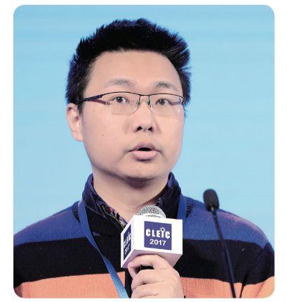 2025年正版资料免费大全下载,探索未来，2025正版资料免费大全下载的新时代来临
