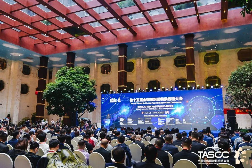 2025免费精准资料,揭秘2025免费精准资料，探寻信息的力量与价值